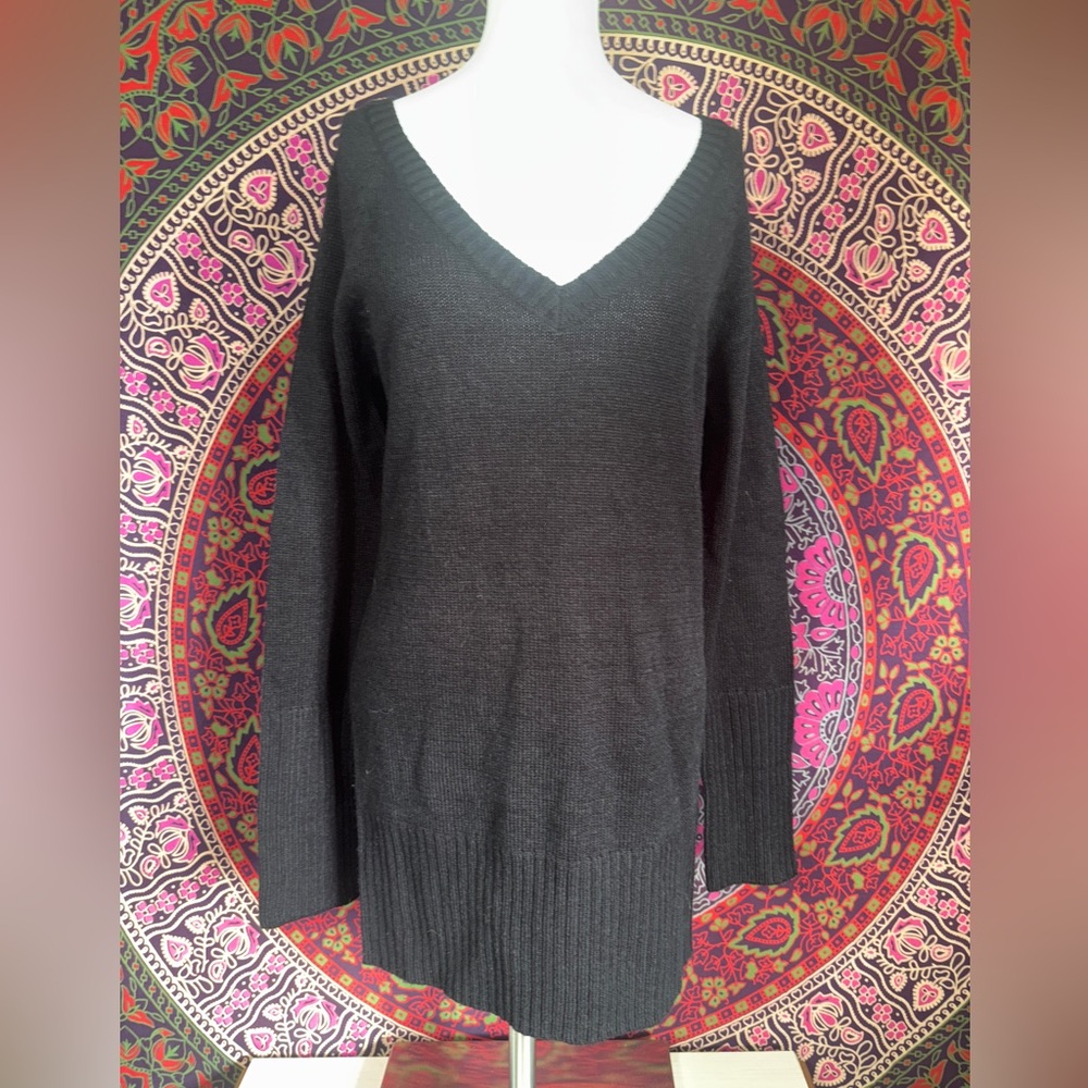 Ambiance Apparel Black V Neck Long Sleeve Knit Sweater Women’s Size Large